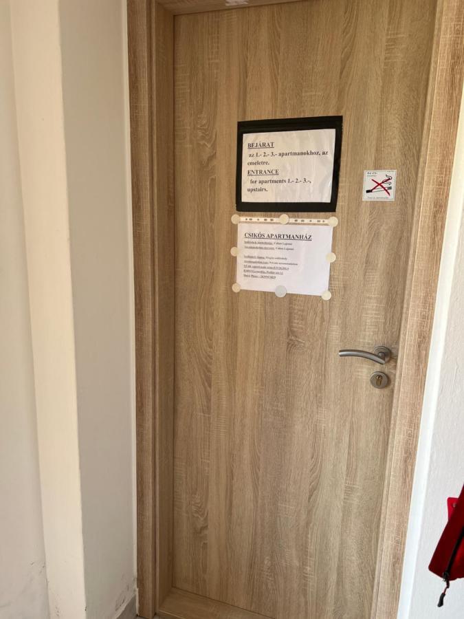 Csikos Apartman 기에네스디아스 외부 사진