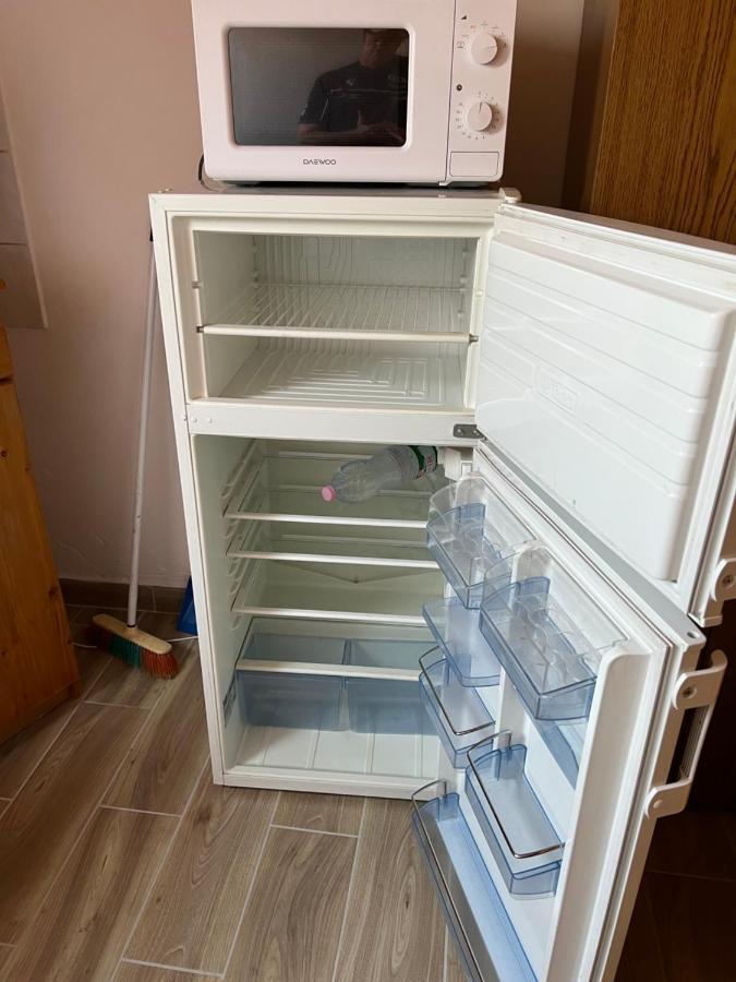 Csikos Apartman 기에네스디아스 외부 사진